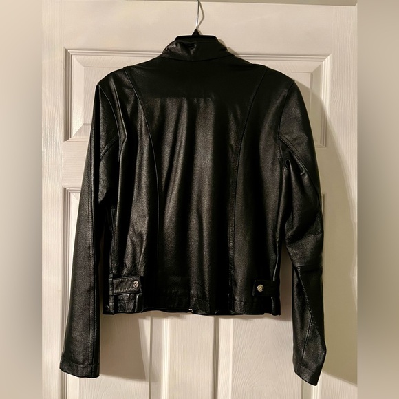 Wilsons Leather Black Fitted Leather Jacket.  Women’s. - Picture 4 of 6